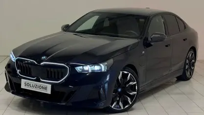 Usata BMW 530e M Sport 299 CV (219 kW) 2024 Nero Berlina