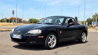 Usata Mazda MX5 110 CV (80 kW) 2004 Nero Cabrio
