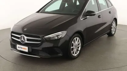 Usata Mercedes B180 Edition 116 CV (85 kW) 2019 Nero Utilitaria