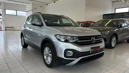 Usata VW T-Cross Style 110 CV (80 kW) 2021 Bianco SUV