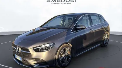 Grigio Usata 2023 Mercedes B200 AMG line Monovolume | 26.400 € (Ottimo prezzo)