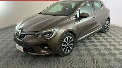 Usata Renault Clio V Intens 86 CV (63 kW) 2020 Utilitaria