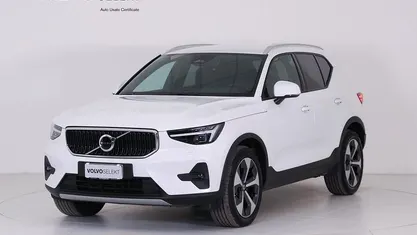 Usata Volvo XC40 Core 163 CV (119 kW) 2025 Bianco SUV