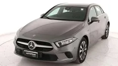 Grigio metall. Usata 2021 Mercedes A250 Business Tre volumi | 23.800 € (Super prezzo)