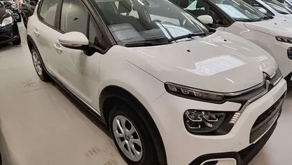 Usata Citroën C3 83 CV (61 kW) 2022 Bianco Berlina
