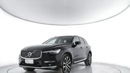 Usata Volvo XC60 Ultimate 250 CV (183 kW) 2022 Nero SUV