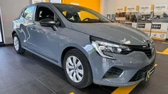 Grigio Usata 2021 Renault Clio V Life Due volumi | 12.450 € (Ottimo prezzo)