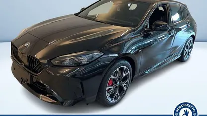 Nero metallizzato Usata 2024 BMW 118 M Sport Due volumi | 42.400 €