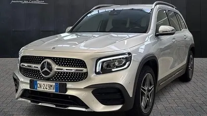 Argento Usata 2023 Mercedes GLB200 Premium SUV | 33.500 € (Buon prezzo)