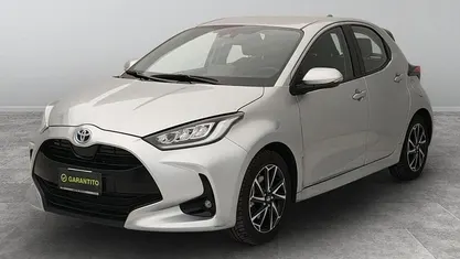 Usata 2023 Toyota Yaris Hybrid Trend Berlina | 17.990 € (Ottimo prezzo)