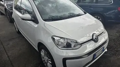 Usata VW up! move up! 68 CV (50 kW) 2022 Bianco Utilitaria