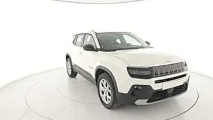 Usata Jeep Avenger Altitude 101 CV (74 kW) 2025 Beige SUV