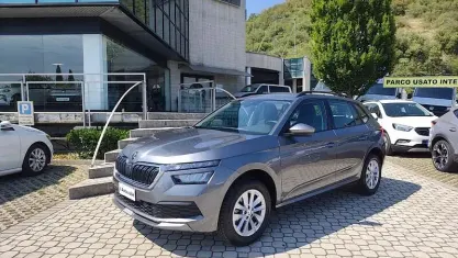 Usata Skoda Kamiq Ambition 95 CV (69 kW) 2023 Grigio scuro SUV