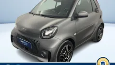 Grigio metallizzato Usata 2022 Smart ForTwo Electric Drive Pulse Cabrio | 16.000 €