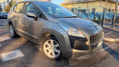 Usata Peugeot 3008 Active 120 CV (88 kW) 2010 Grigio Station wagon