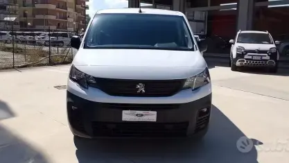Usata Peugeot Partner Premium 102 CV (75 kW) 2020 Bianco Monovolume