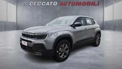 Usata 2025 Jeep Avenger Longitude SUV | 24.700 € (Buon prezzo)