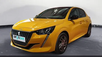 Usata Peugeot 208 Active 101 CV (74 kW) 2022 Giallo Utilitaria