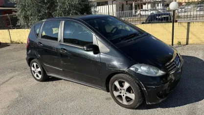 Usata Mercedes A180 109 CV (80 kW) 2007 Nero Utilitaria