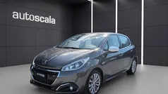 Grigio(met.) Usata 2019 Peugeot 208 Allure Due volumi | 9490 € (Buon prezzo)