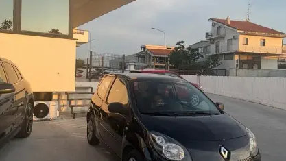 Usata Renault Twingo 75 CV (55 kW) 2012 Nero Utilitaria