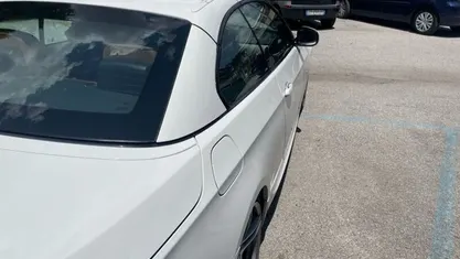 Bianco Usata 2011 BMW 320 Cabriolet Cabrio | 13.500 € (Cara)
