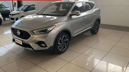 Usata MG ZS Luxury 111 CV (81 kW) 2023 Grigio SUV