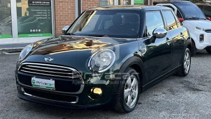 Usata Mini One D Business 95 CV (69 kW) 2015 Verde Utilitaria