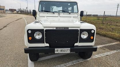 Usata Land Rover Defender 86 CV (63 kW) 1988 Bianco SUV