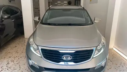 Usata Kia Sportage Active 136 CV (100 kW) 2011 Marrone SUV