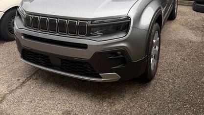 Nowe Jeep Avenger Altitude 101 KM (74 kW) 2026 Szary SUV
