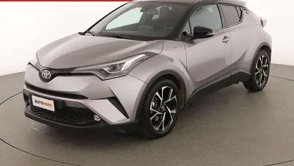 Usata Toyota C-HR 122 CV (89 kW) 2019 Argento SUV