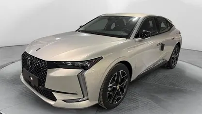 Usata 2025 DS Automobiles DS4 Tre volumi | 32.900 € (Buon prezzo)