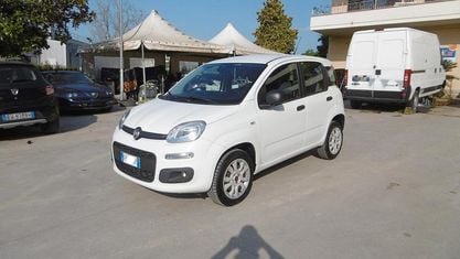 Usata Fiat Panda Lounge 80 CV (58 kW) 2018 Bianco Utilitaria