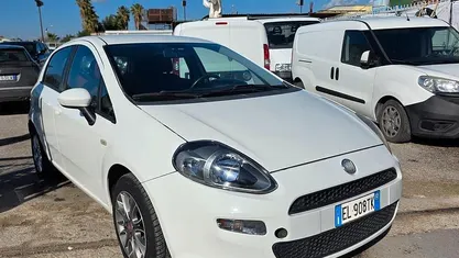 Usata Fiat Punto Evo Emotion 77 CV (56 kW) 2012 Bianco Utilitaria