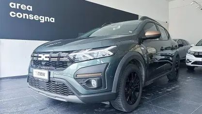 Nuova Dacia Sandero Extreme 110 CV (80 kW) 2026 Verde oxide Utilitaria