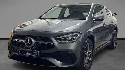 Usata Mercedes GLA200 Premium 150 CV (110 kW) 2020 Altro SUV