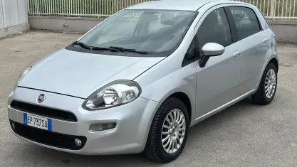Usata Fiat Punto Easy 85 CV (62 kW) 2013 Grigio Utilitaria