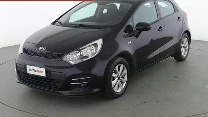 Usata Kia Rio Active 75 CV (55 kW) 2017 Utilitaria
