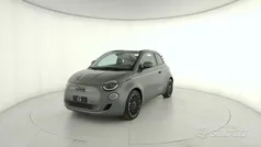 Blu Usata 2022 Fiat 500e La Prima Cabrio | 19.900 € (Buon prezzo)