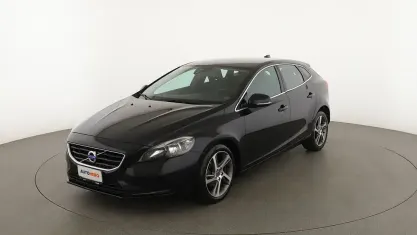 Usata Volvo V40 Momentum 115 CV (84 kW) 2015 Grigio