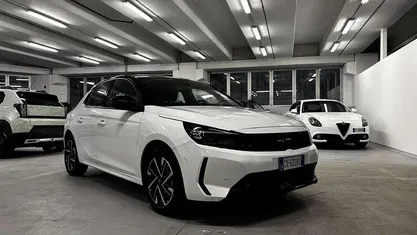 Artik white Usata 2025 Opel Corsa S Berlina | 14.900 € (Buon prezzo)