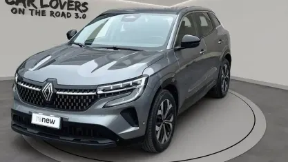 Begagnad Renault Austral Equilibre 131 HK (96 kW) 2023 Grå SUV