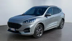 Solar silver Usata 2023 Ford Kuga ST-Line X SUV | 25.400 € (Buon prezzo)