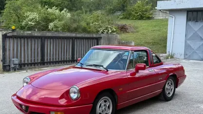 Usata Alfa Romeo Spider 106 CV (77 kW) 1990 Rosso Cabrio