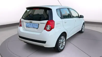 Usata Chevrolet Aveo LT 82 CV (60 kW) 2010 Bianco Berlina