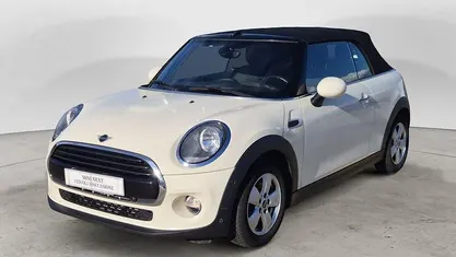 Usata Mini Cooper D Cabriolet 116 CV (85 kW) 2019 Cabrio