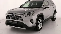 Argento Usata 2021 Toyota RAV4 Hybrid Lounge SUV | 27.500 € (Buon prezzo)