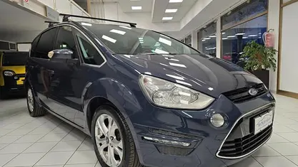 Usata Ford S-MAX Titanium 163 CV (119 kW) 2012 Monovolume