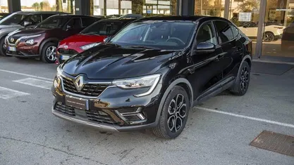 Usata Renault Arkana Techno 145 CV (106 kW) 2023 Nero SUV